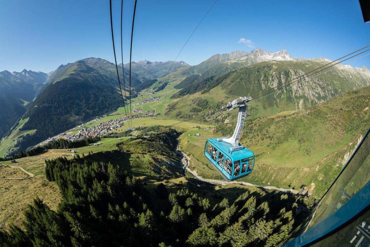 Catrina Hotel Disentis Eksteriør billede