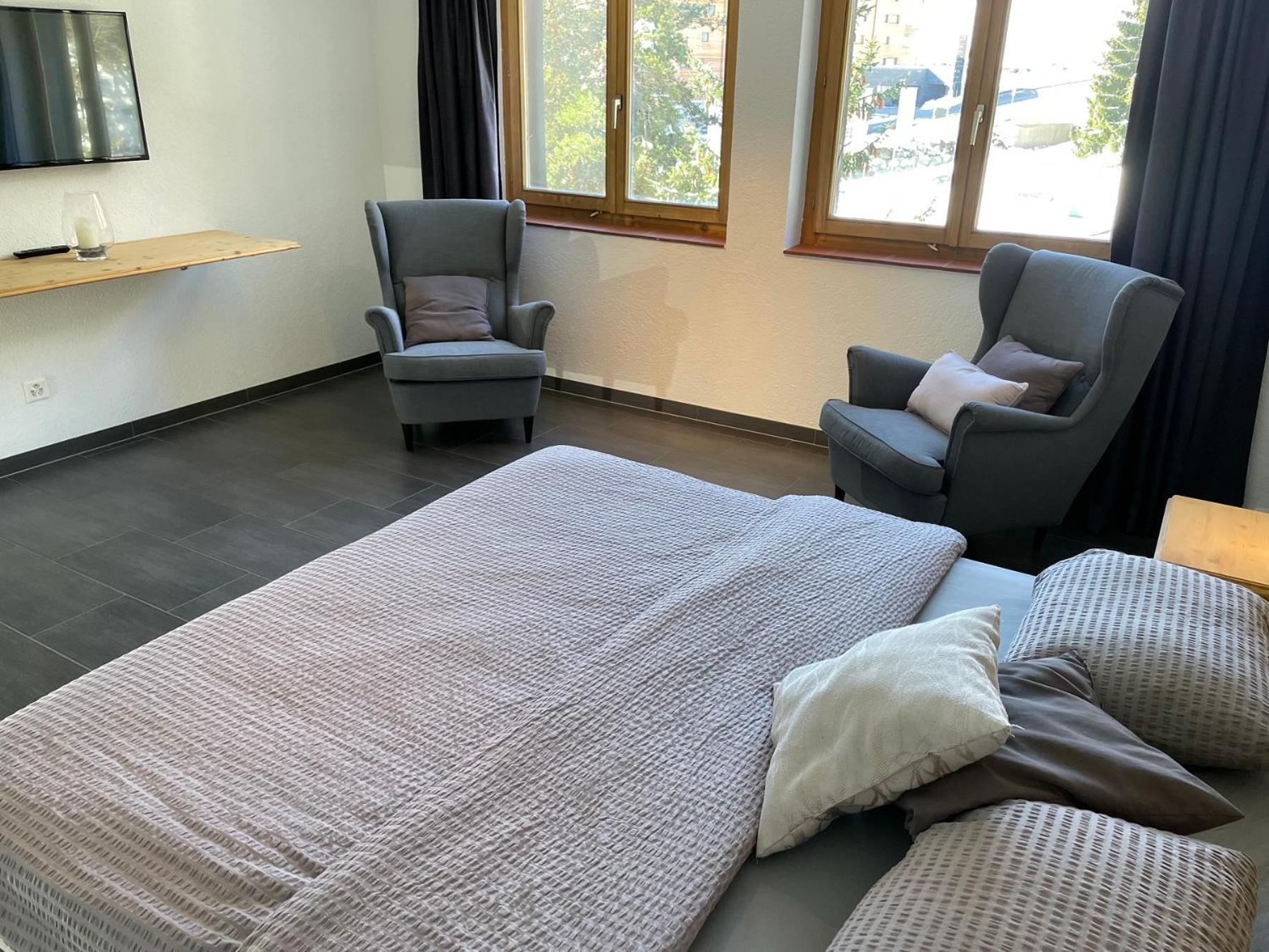 Catrina Hotel Disentis Værelse billede
